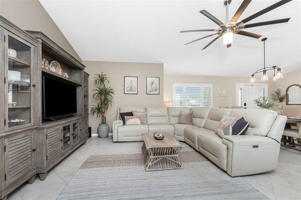 Active With Contract: $749,000 (3 beds, 2 baths, 1831 Square Feet)