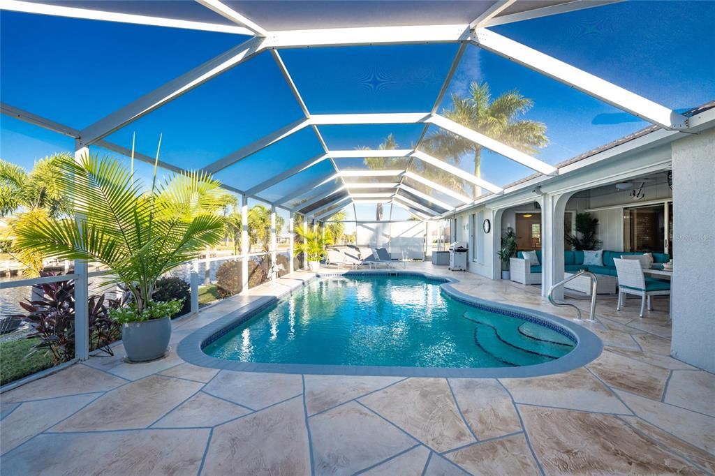 Active With Contract: $749,000 (3 beds, 2 baths, 1831 Square Feet)