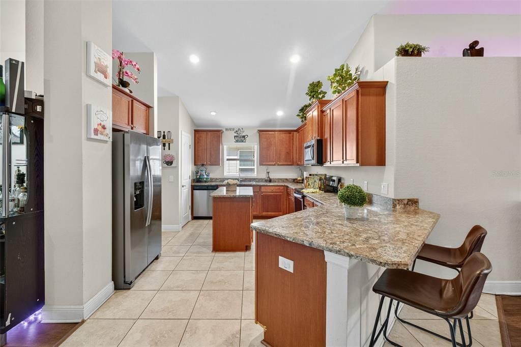 待售: $350,250 (4 贝兹, 3 浴室, 2257 平方英尺)