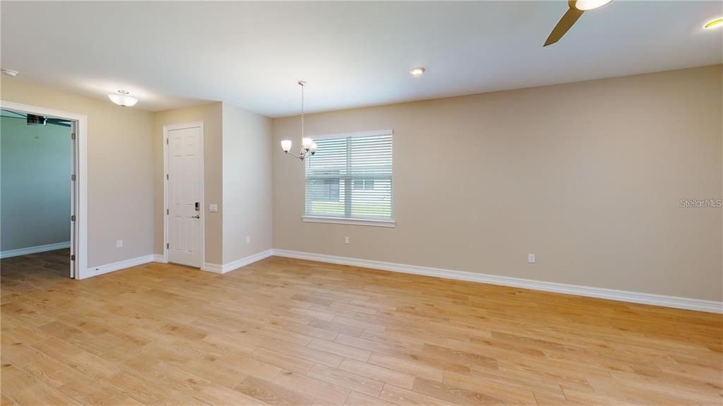 For Rent: $2,600 (2 beds, 2 baths, 1503 Square Feet)