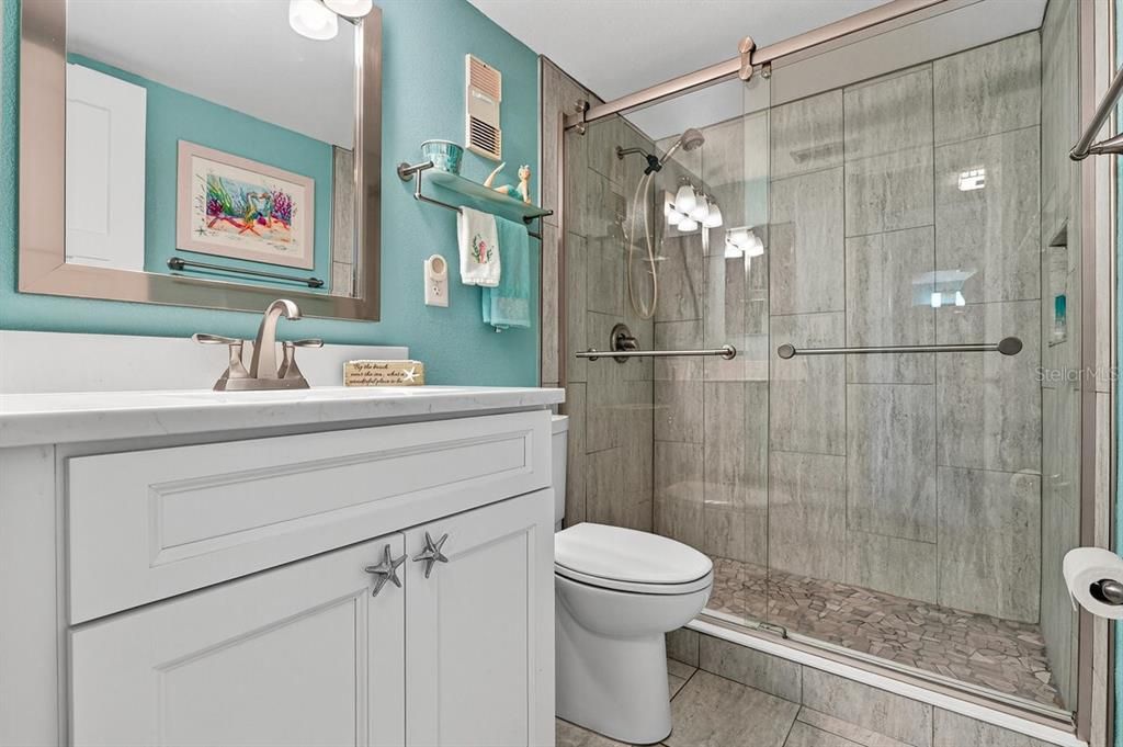 For Sale: $525,000 (2 beds, 2 baths, 1215 Square Feet)