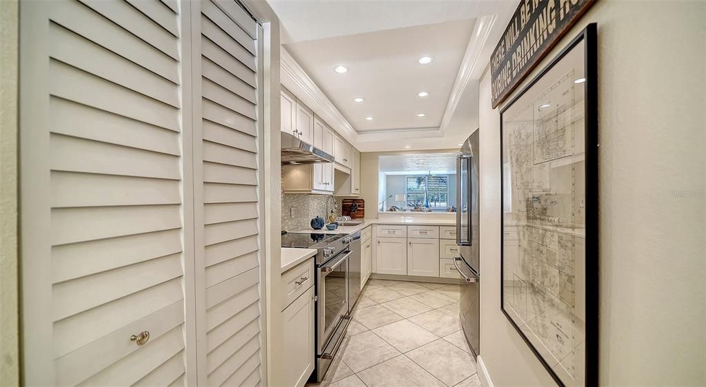 待售: $615,000 (2 贝兹, 2 浴室, 1303 平方英尺)