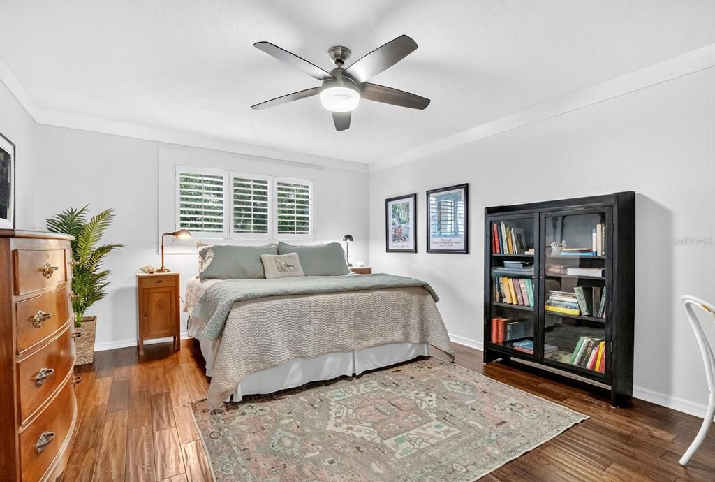 На продажу: $575,000 (3 спален, 2 ванн, 1734 Квадратных фут)