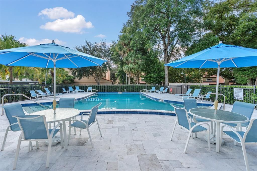 На продажу: $575,000 (3 спален, 2 ванн, 1734 Квадратных фут)