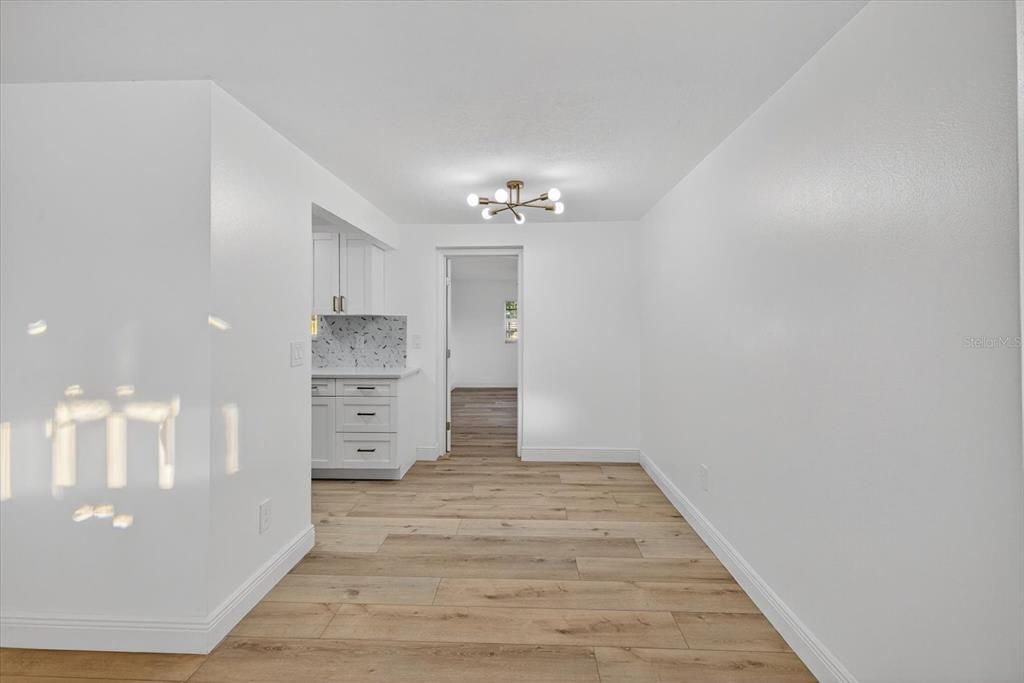 For Sale: $269,900 (3 beds, 2 baths, 1329 Square Feet)