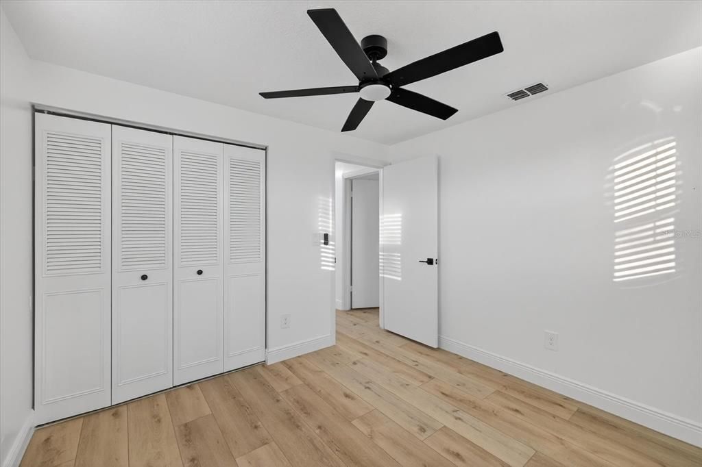 For Sale: $269,900 (3 beds, 2 baths, 1329 Square Feet)