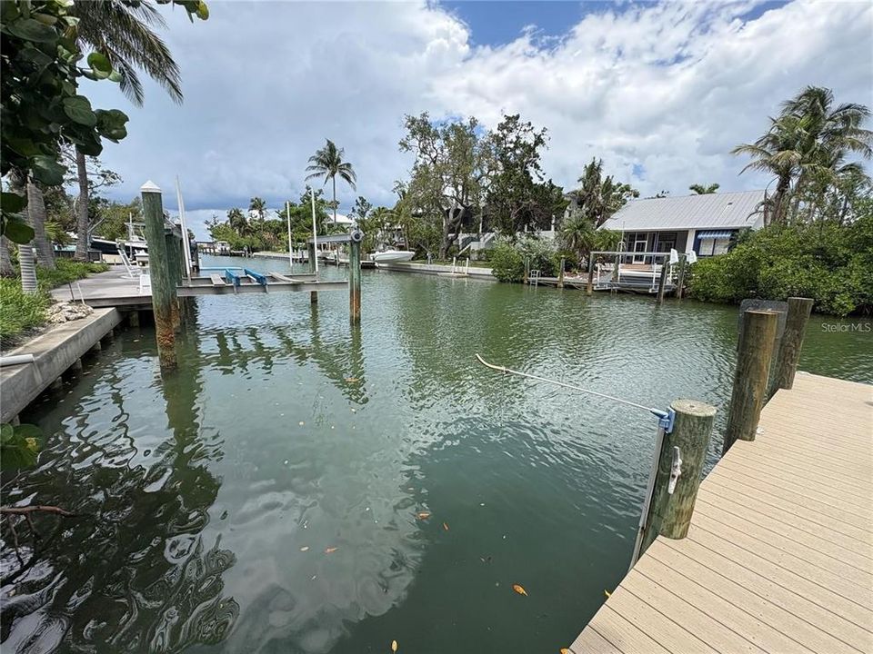 待售: $10,500,000 (6 贝兹, 6 浴室, 4769 平方英尺)