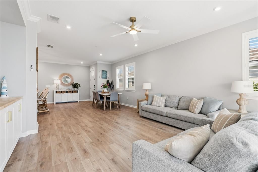 待售: $450,000 (3 贝兹, 2 浴室, 1758 平方英尺)