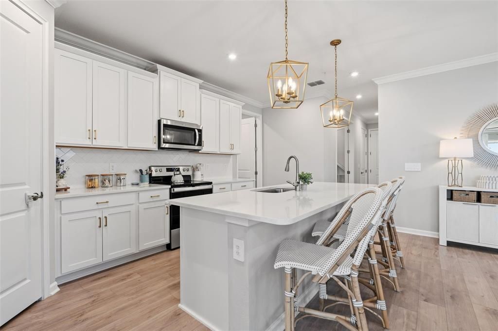 待售: $450,000 (3 贝兹, 2 浴室, 1758 平方英尺)