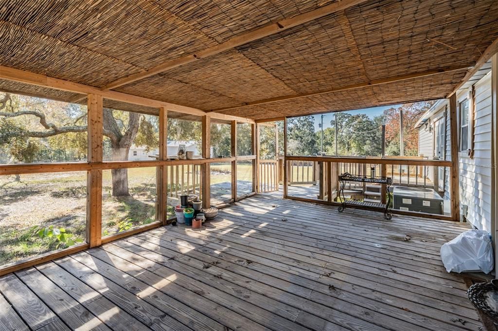 На продажу: $300,000 (3 спален, 2 ванн, 1352 Квадратных фут)