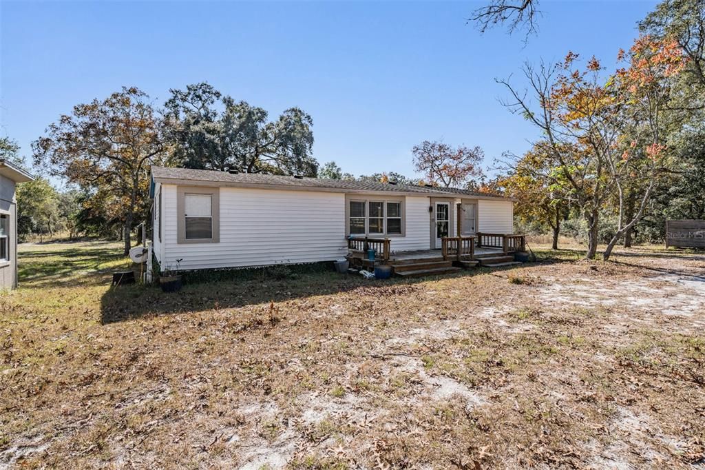 На продажу: $300,000 (3 спален, 2 ванн, 1352 Квадратных фут)