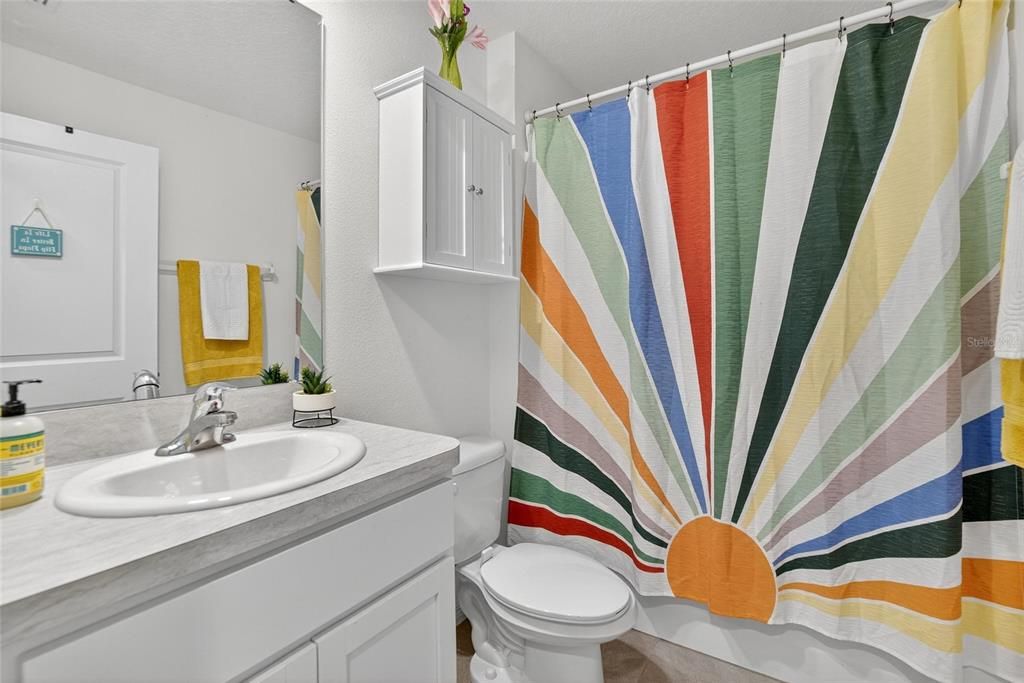 For Sale: $515,000 (5 beds, 3 baths, 2674 Square Feet)