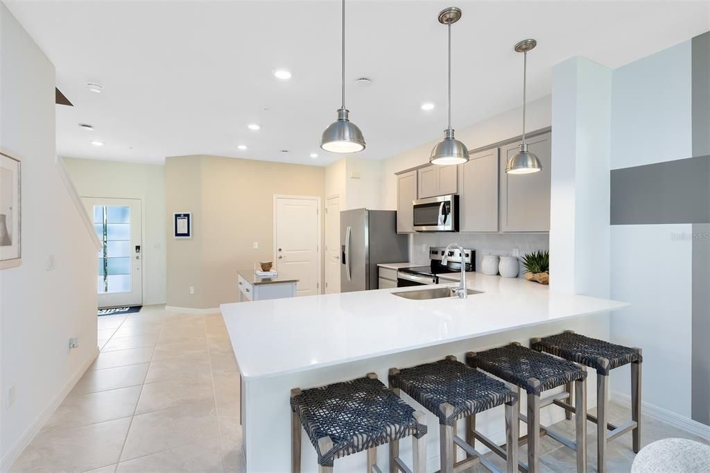 En Venta: $349,890 (3 camas, 2 baños, 1699 Pies cuadrados)