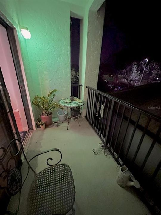 For Rent: $1,725 (2 beds, 2 baths, 1054 Square Feet)