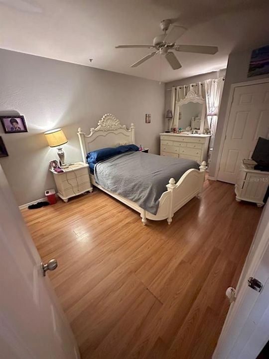 For Rent: $1,725 (2 beds, 2 baths, 1054 Square Feet)