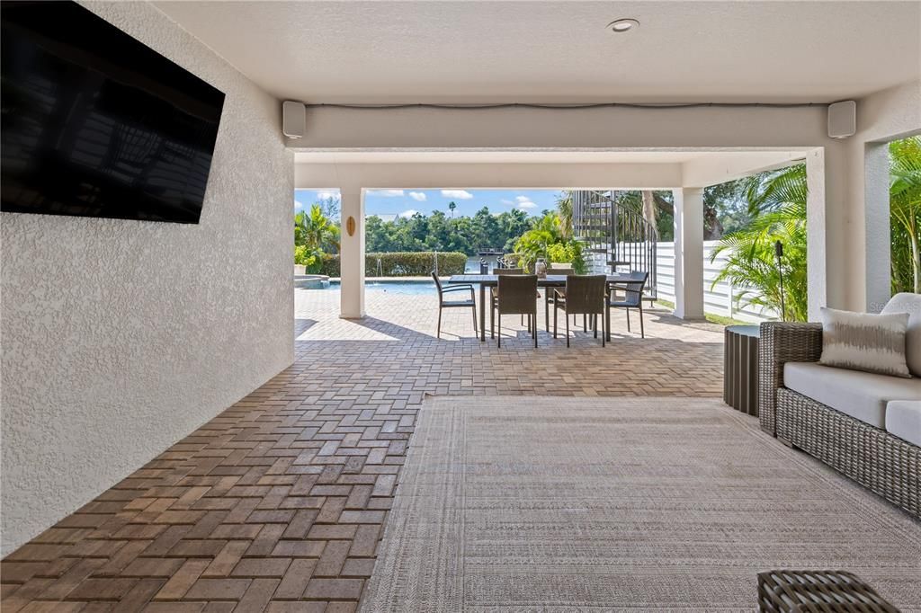 待售: $3,950,000 (5 贝兹, 5 浴室, 4190 平方英尺)