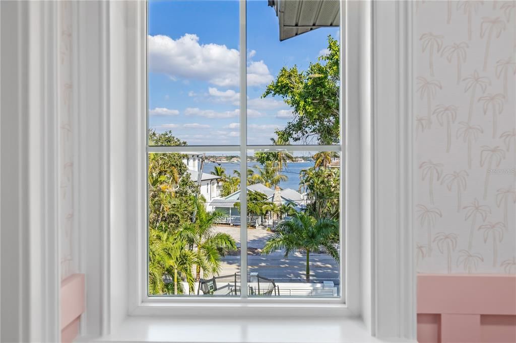 待售: $3,950,000 (5 贝兹, 5 浴室, 4190 平方英尺)