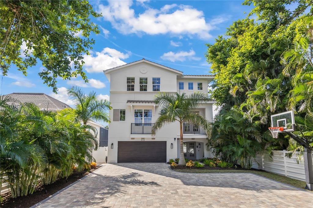 待售: $3,950,000 (5 贝兹, 5 浴室, 4190 平方英尺)