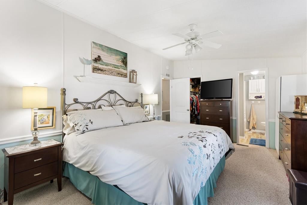 Activo con contrato: $199,000 (2 camas, 2 baños, 1008 Pies cuadrados)