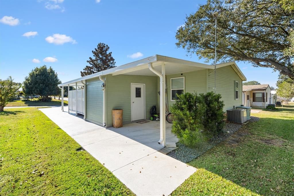 Activo con contrato: $199,000 (2 camas, 2 baños, 1008 Pies cuadrados)