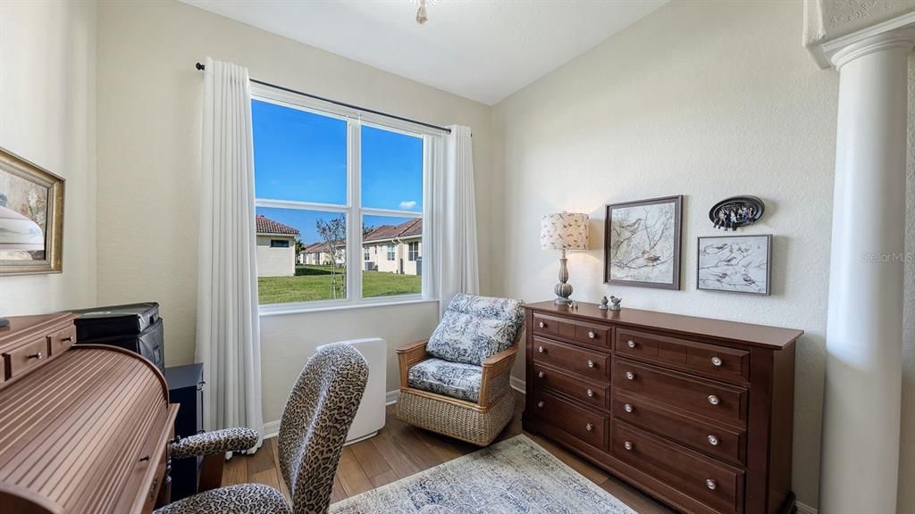 For Sale: $369,000 (2 beds, 2 baths, 1464 Square Feet)