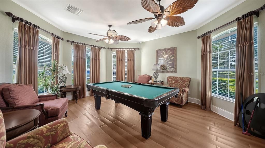 For Sale: $369,000 (2 beds, 2 baths, 1464 Square Feet)