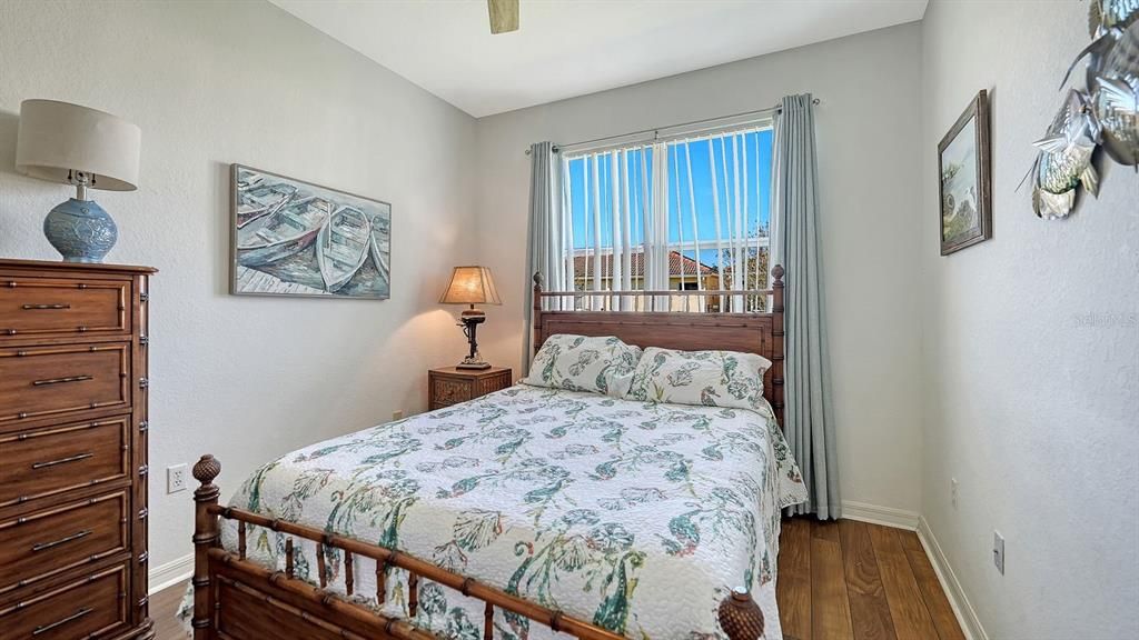 For Sale: $369,000 (2 beds, 2 baths, 1464 Square Feet)