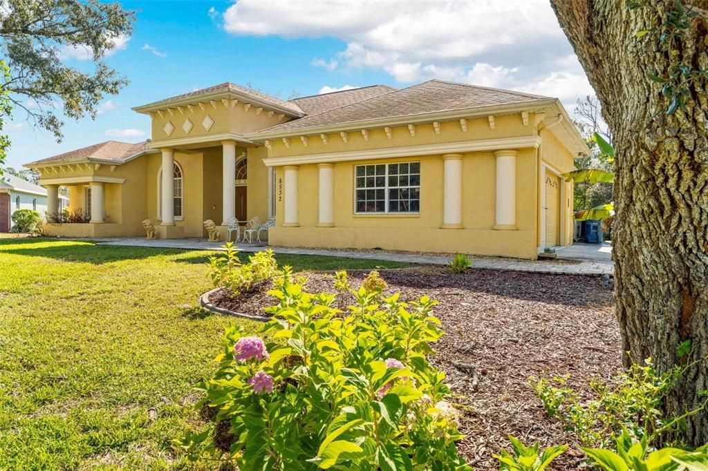 待售: $450,000 (4 贝兹, 2 浴室, 2412 平方英尺)