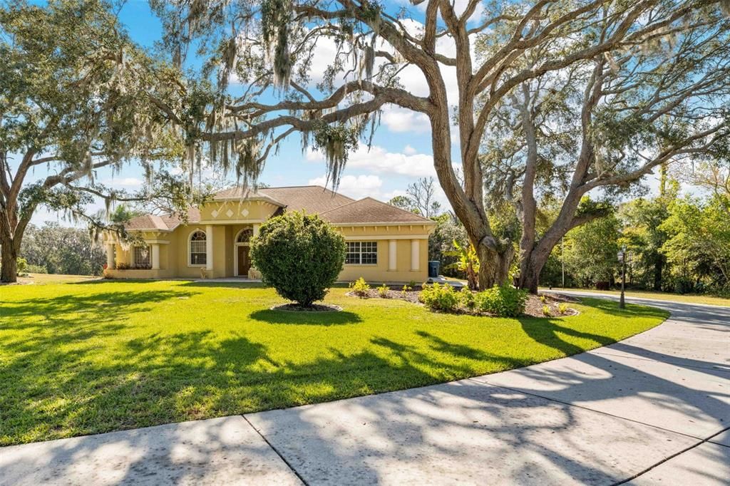 待售: $450,000 (4 贝兹, 2 浴室, 2412 平方英尺)