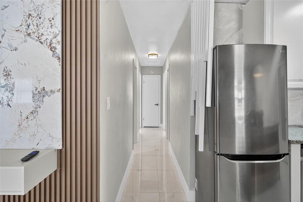 Active With Contract: $310,000 (3 beds, 2 baths, 1088 Square Feet)