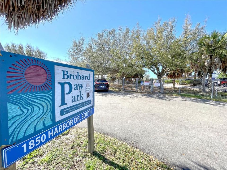 待售: $1,200,000 (3 贝兹, 3 浴室, 2039 平方英尺)