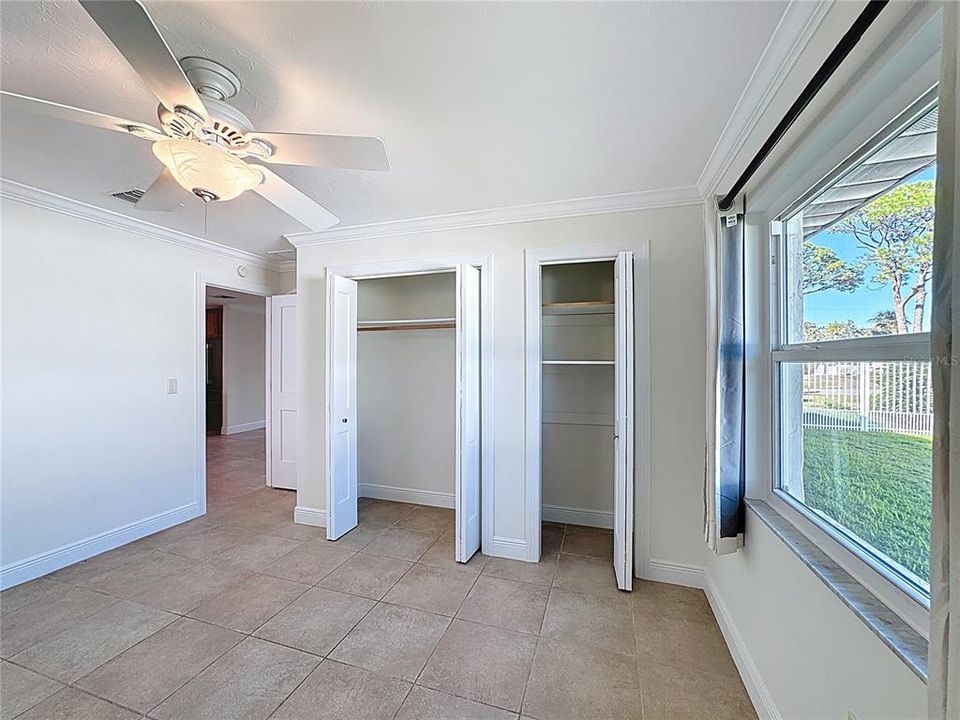 待售: $1,200,000 (3 贝兹, 3 浴室, 2039 平方英尺)