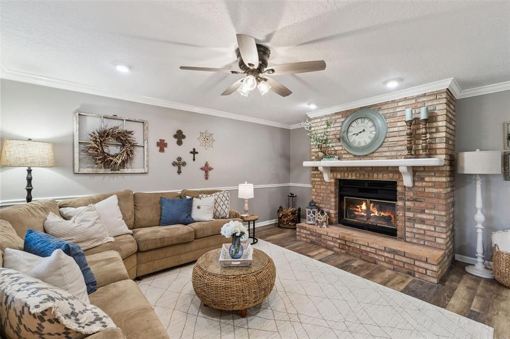 For Sale: $790,000 (4 beds, 2 baths, 2380 Square Feet)