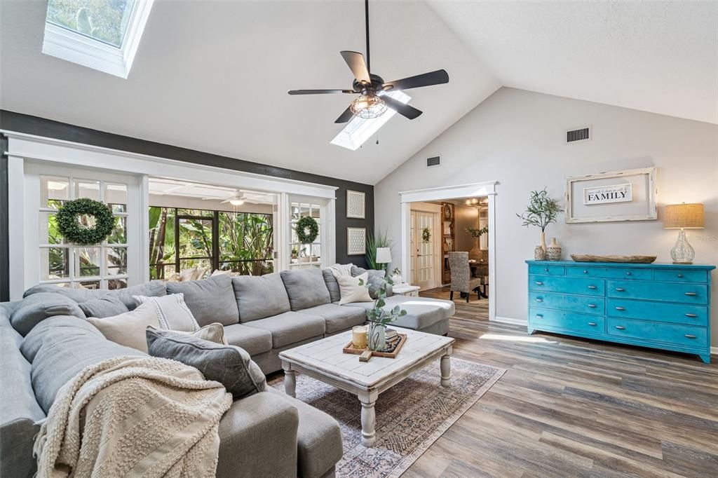 For Sale: $790,000 (4 beds, 2 baths, 2380 Square Feet)