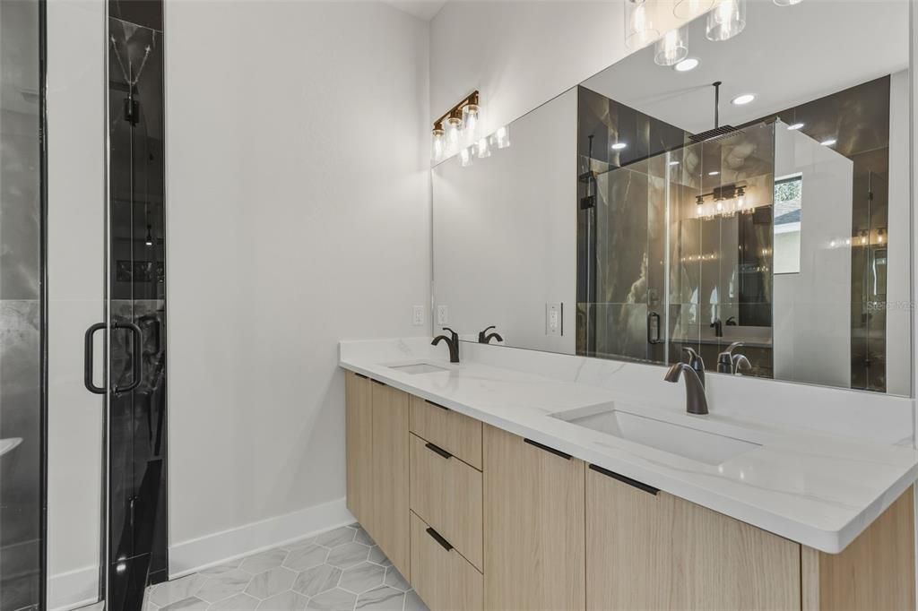 For Sale: $1,250,000 (4 beds, 4 baths, 3056 Square Feet)