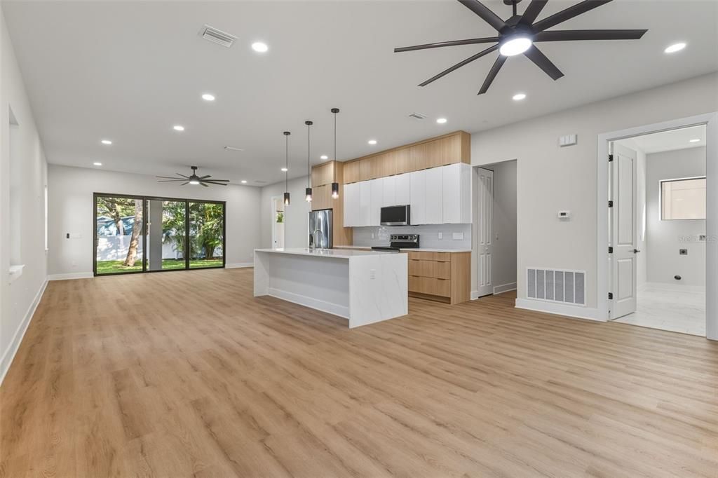 For Sale: $1,250,000 (4 beds, 4 baths, 3056 Square Feet)