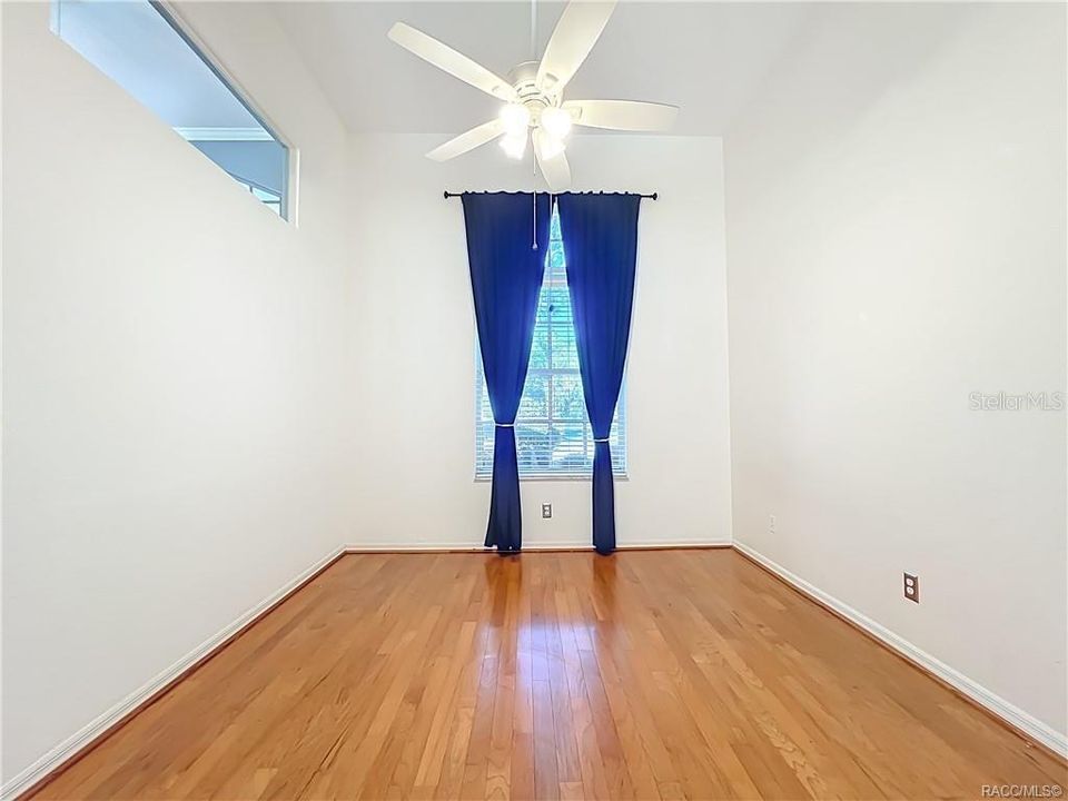 待售: $515,000 (3 贝兹, 2 浴室, 2514 平方英尺)