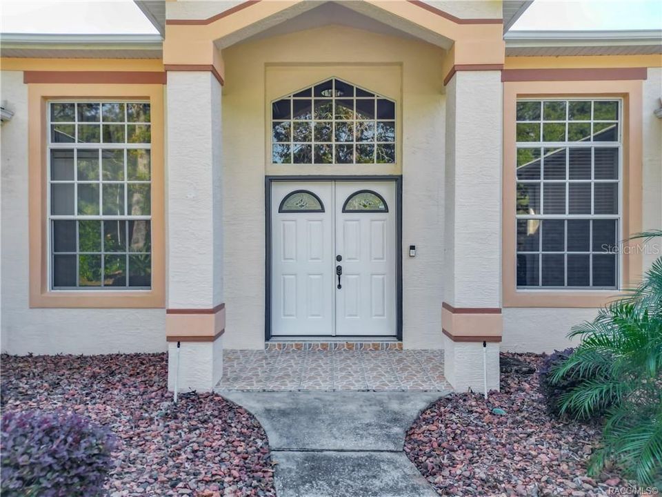 待售: $515,000 (3 贝兹, 2 浴室, 2514 平方英尺)