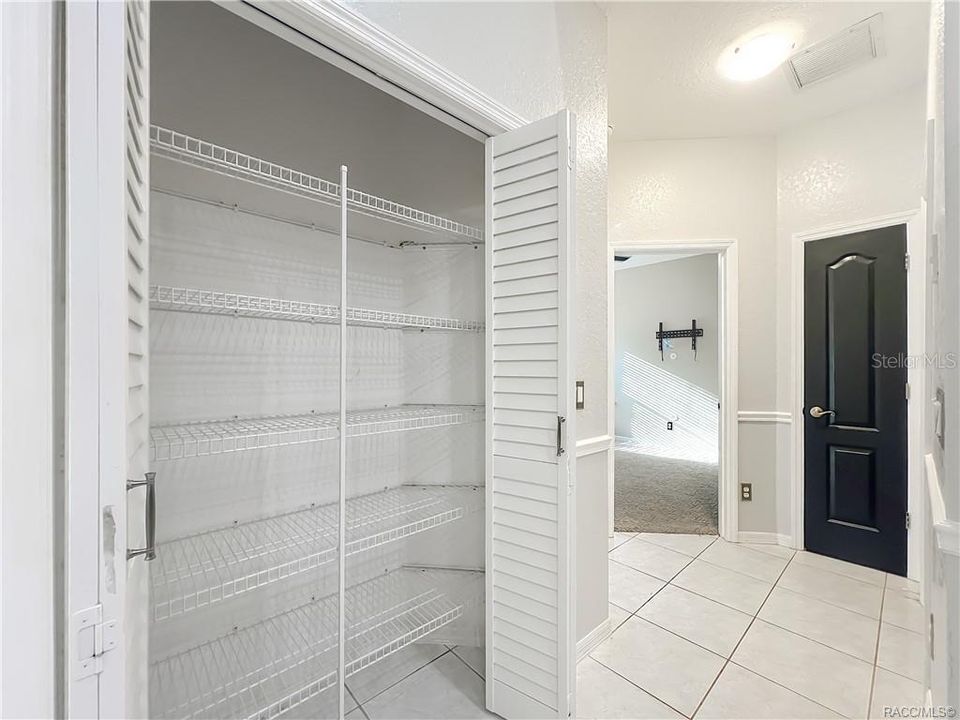 待售: $515,000 (3 贝兹, 2 浴室, 2514 平方英尺)