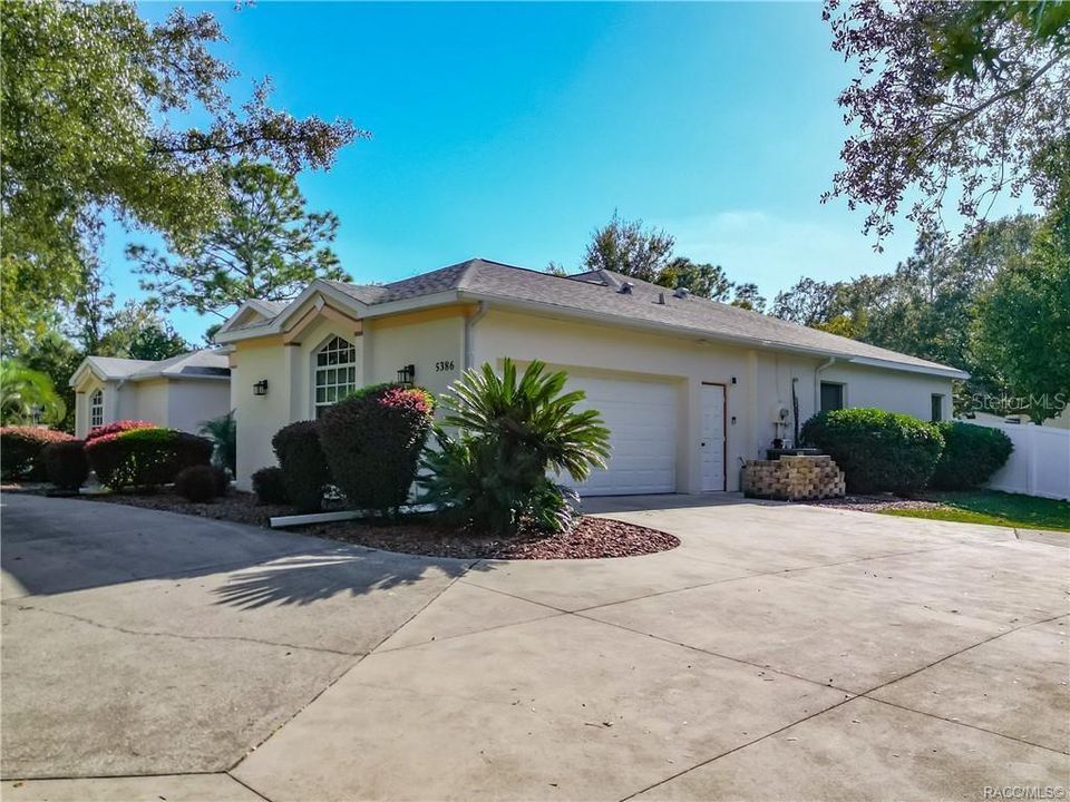 待售: $515,000 (3 贝兹, 2 浴室, 2514 平方英尺)