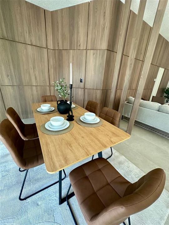 待售: $485,000 (4 贝兹, 2 浴室, 1636 平方英尺)