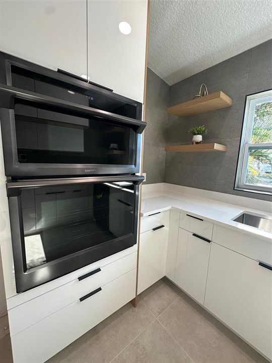 待售: $485,000 (4 贝兹, 2 浴室, 1636 平方英尺)