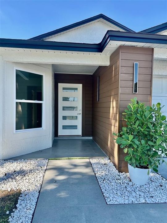 待售: $485,000 (4 贝兹, 2 浴室, 1636 平方英尺)