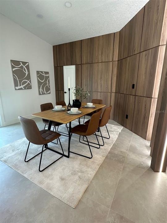 待售: $485,000 (4 贝兹, 2 浴室, 1636 平方英尺)