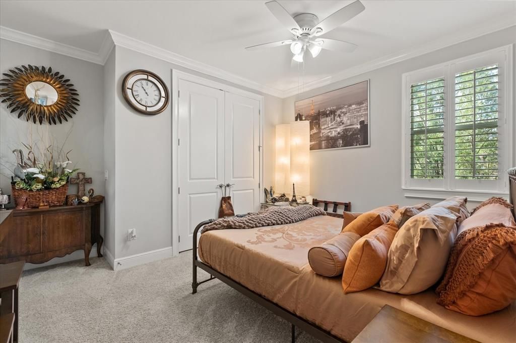 For Sale: $1,299,000 (5 beds, 5 baths, 3976 Square Feet)