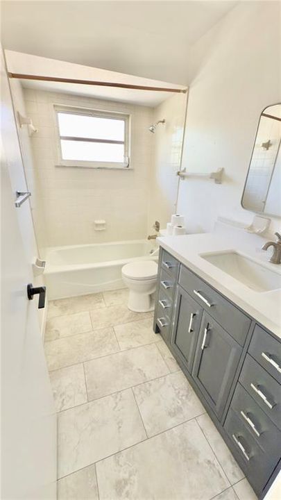 For Rent: $2,600 (3 beds, 2 baths, 1581 Square Feet)