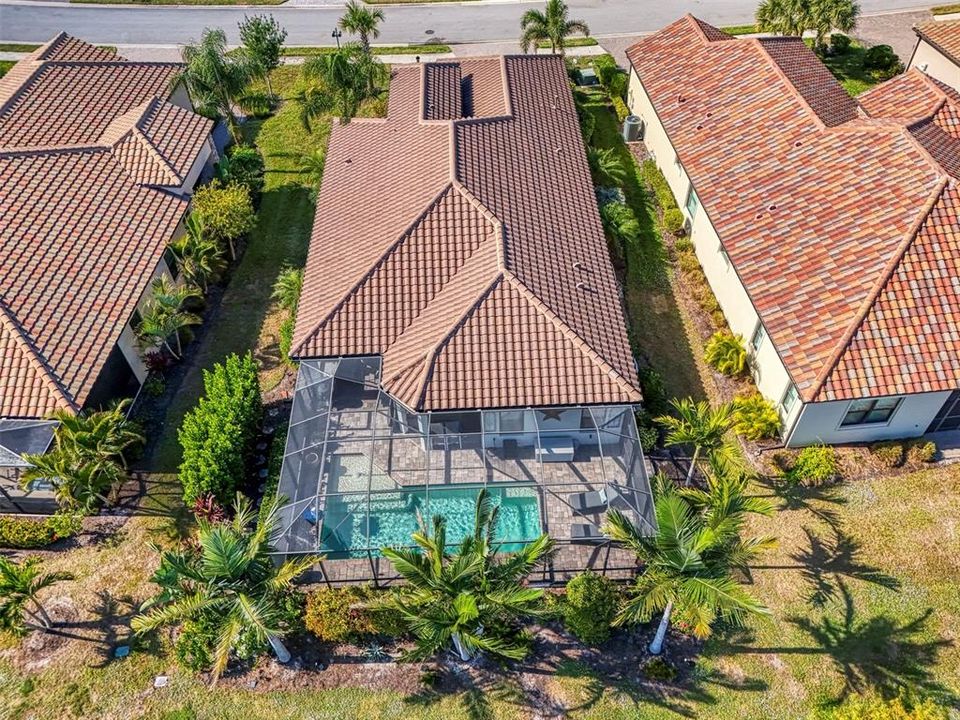 For Sale: $749,500 (3 beds, 2 baths, 2064 Square Feet)