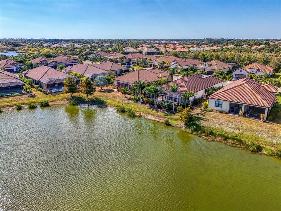 For Sale: $749,500 (3 beds, 2 baths, 2064 Square Feet)