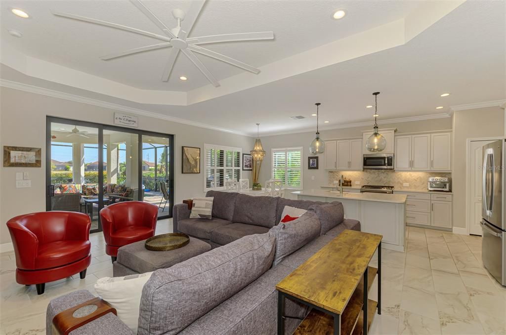 For Sale: $749,500 (3 beds, 2 baths, 2064 Square Feet)