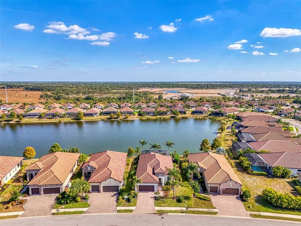 For Sale: $749,500 (3 beds, 2 baths, 2064 Square Feet)